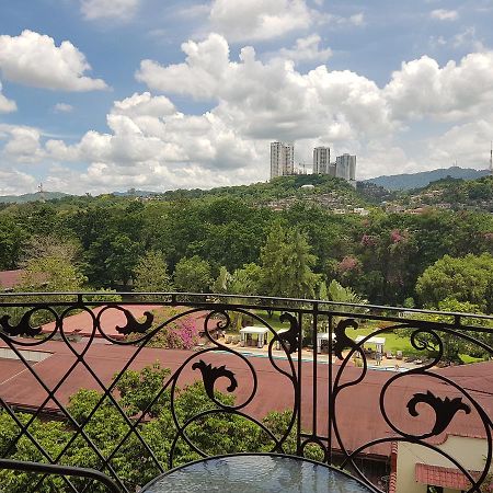 סבו Sophia Suites Residence Hotel מראה חיצוני תמונה