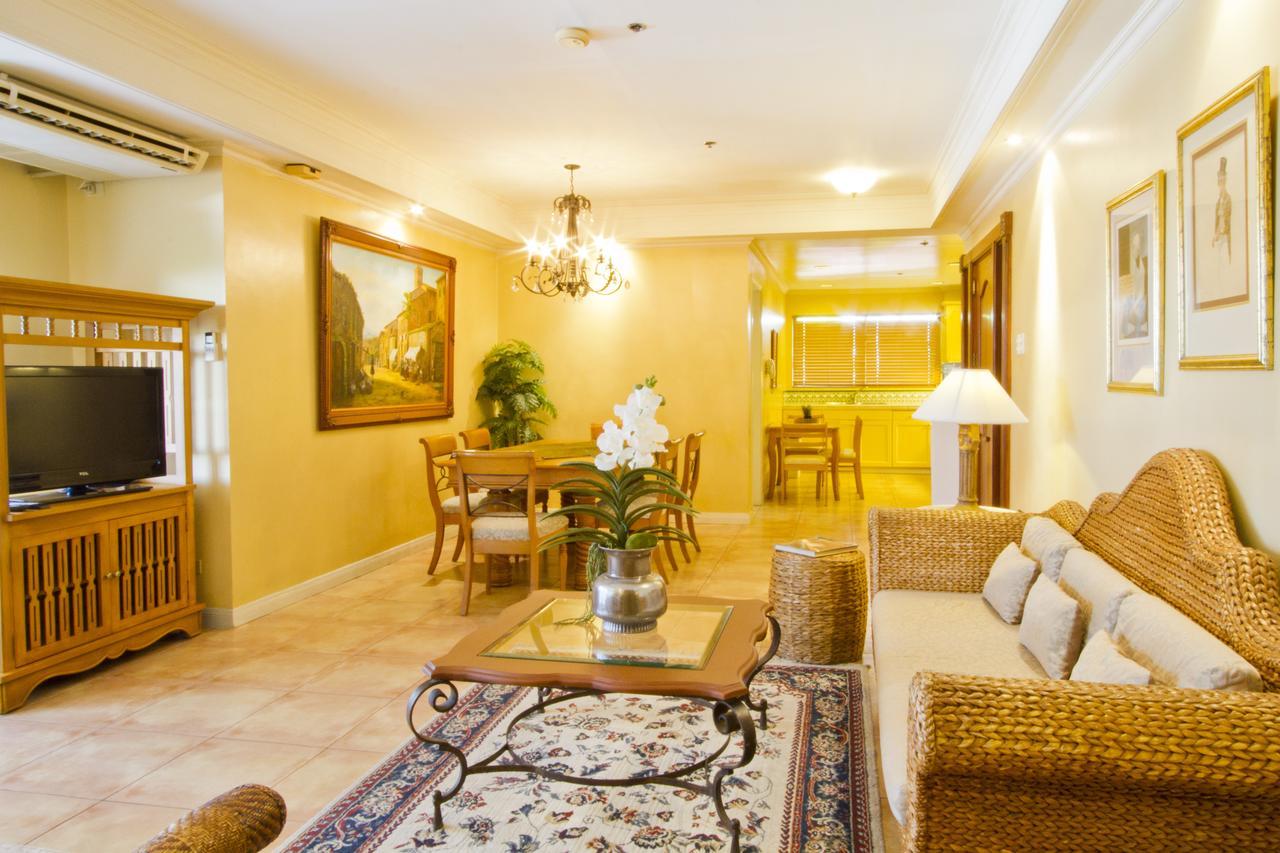 סבו Sophia Suites Residence Hotel מראה חיצוני תמונה
