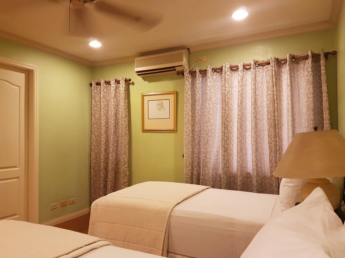 סבו Sophia Suites Residence Hotel מראה חיצוני תמונה