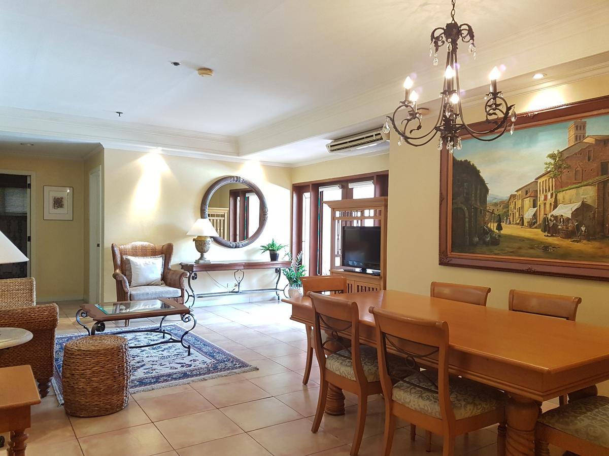 סבו Sophia Suites Residence Hotel מראה חיצוני תמונה